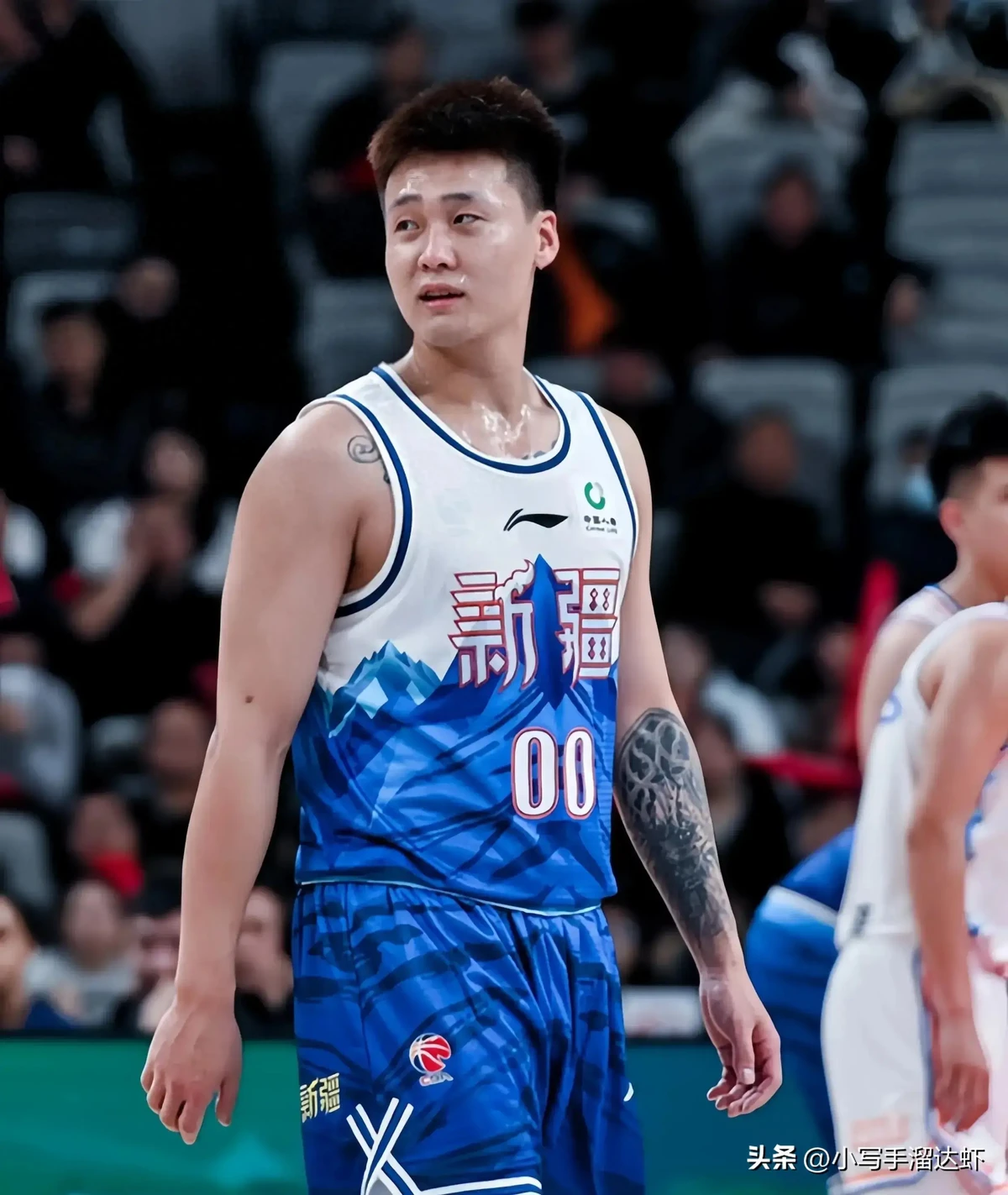 篮球青训营中的体能训练方案有哪些?_2